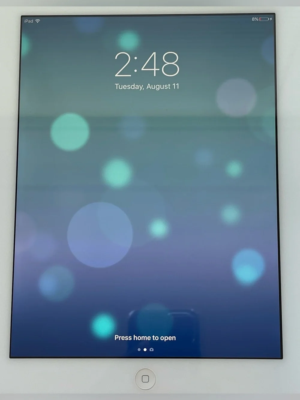Original Apple iPad 4th Generation 16GB White A1458 MD513LL/A WiFi